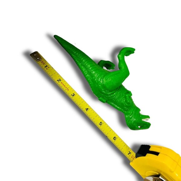 Vintage Universal Studios and U Drive Moving Dinosaur Toy Figure Jurassic Park - Picture 8 of 8